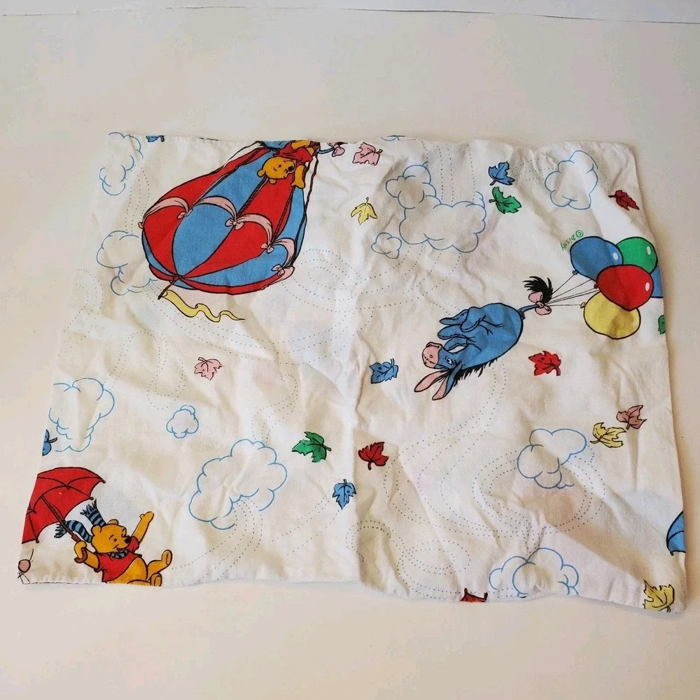 Winnie The Pooh Vintage Small Toddler‎ Pillow Case Umbrella Eeyore Balloons